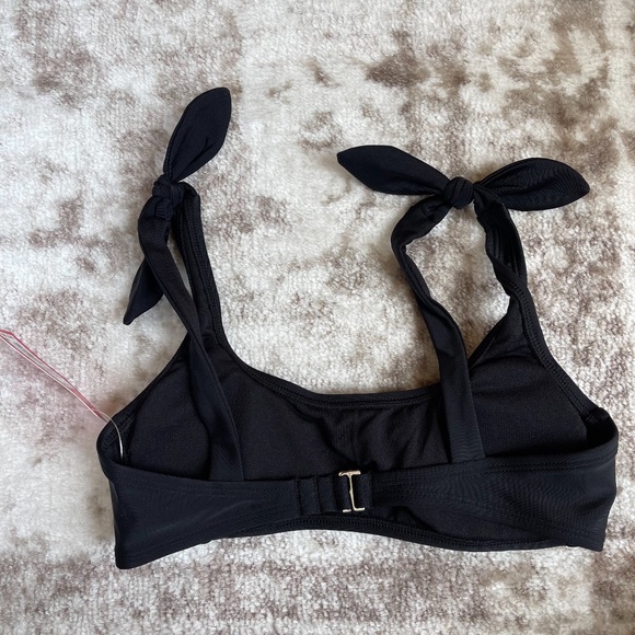 Xhilaration Black Bikini Swim Top Sz S NWT - Picture 5 of 6